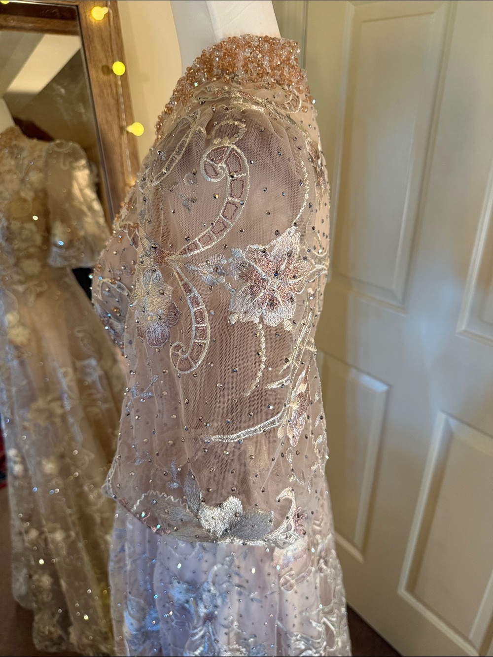 MAC DUGGAL
Pink Queen Anne Puff Sleeve Embroidered A-Line Gown - Picture 9 of 15